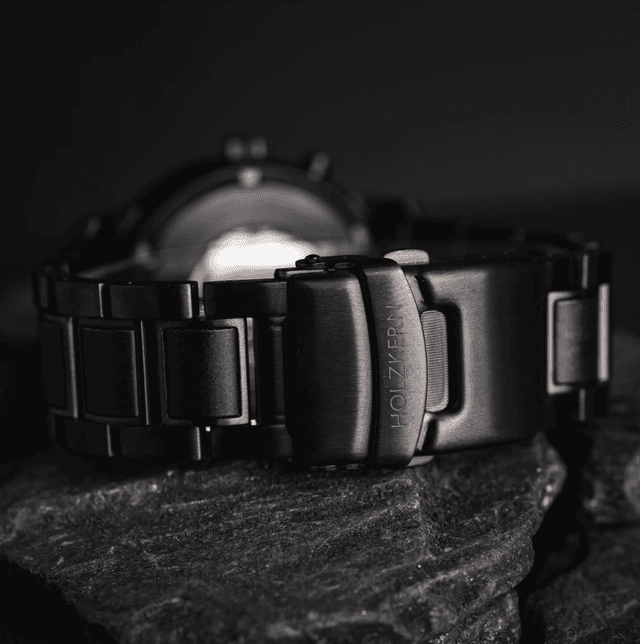 Black Wristwatch Image 1